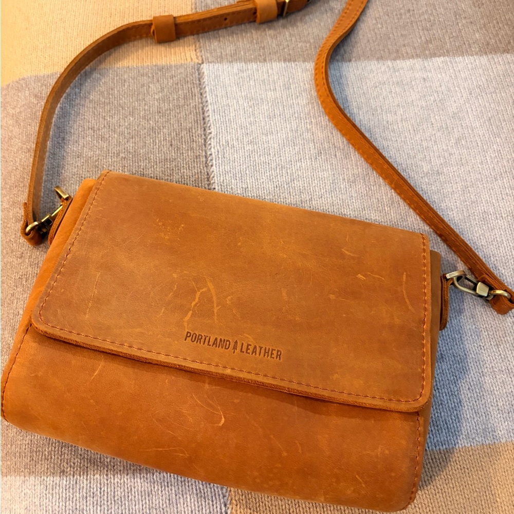 Portland Leather Mini Metro Crossbody